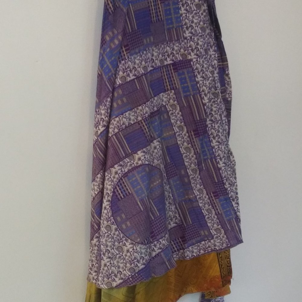 Maple Clothing reversible ankle length skirt fits size up to 16